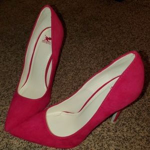 Sheikh womens pumps Sz 9
